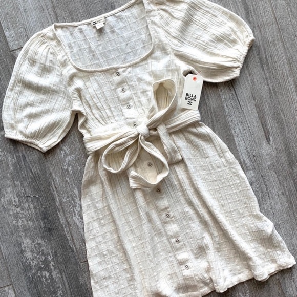 π₯π₯BILLABONG - SUN DOWN DRESSπ₯π₯ - Picture 2 of 9